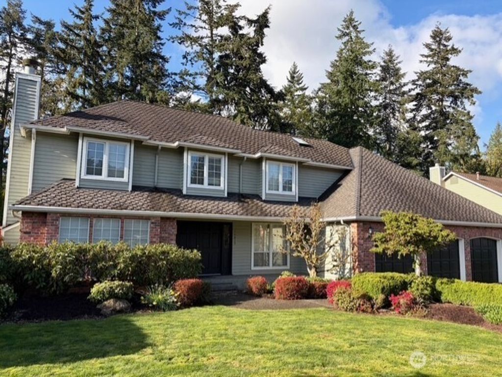 Photo of 14819 SE 66th Street, Bellevue, WA 98006 (MLS # 2527970)