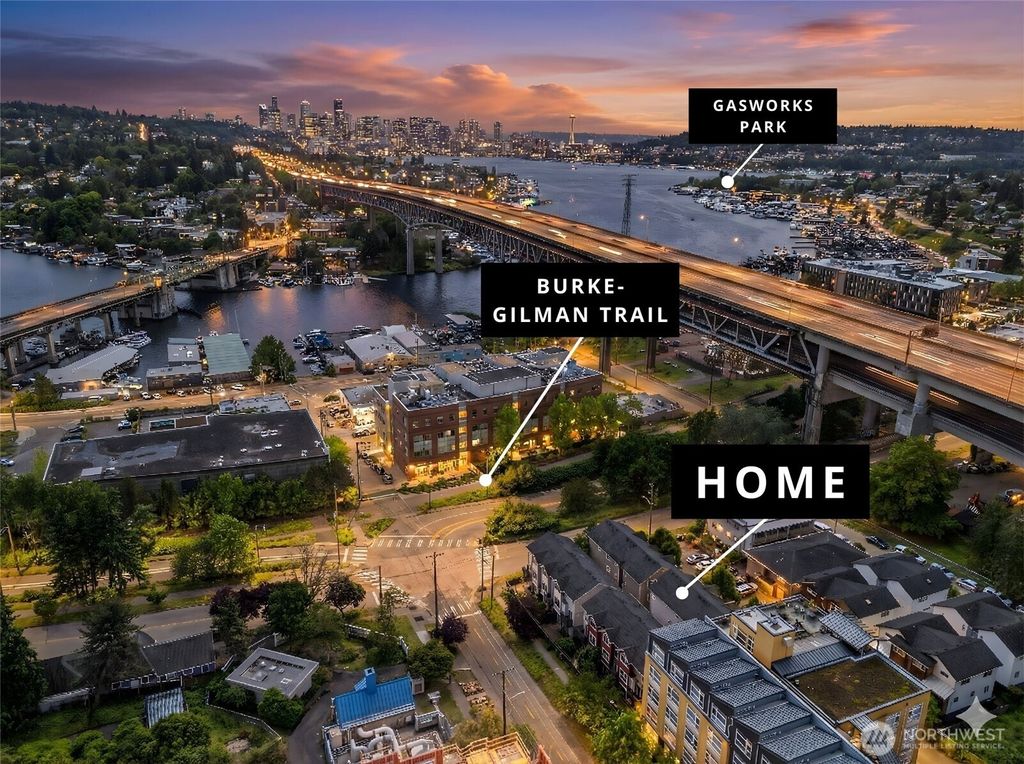 Photo of 672 NE 40th St St, Seattle, WA 98105 (MLS # 2379537)