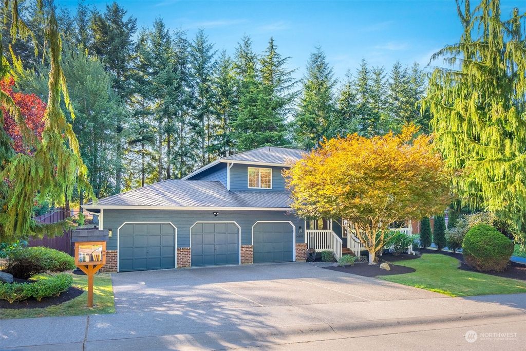 Photo of 14404 Cascade Drive SE, Snohomish, WA 98296 (MLS # 2151139)