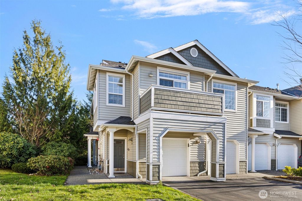 Photo of 1855 Trossachs Boulevard SE #703, Sammamish, WA 98075 (MLS # 2486706)