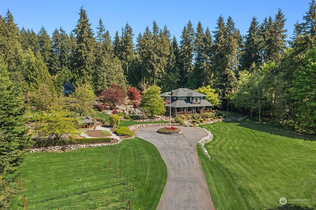 Photo of 15707 NE 136th Place, Redmond, WA 98052 (MLS # 2221431)