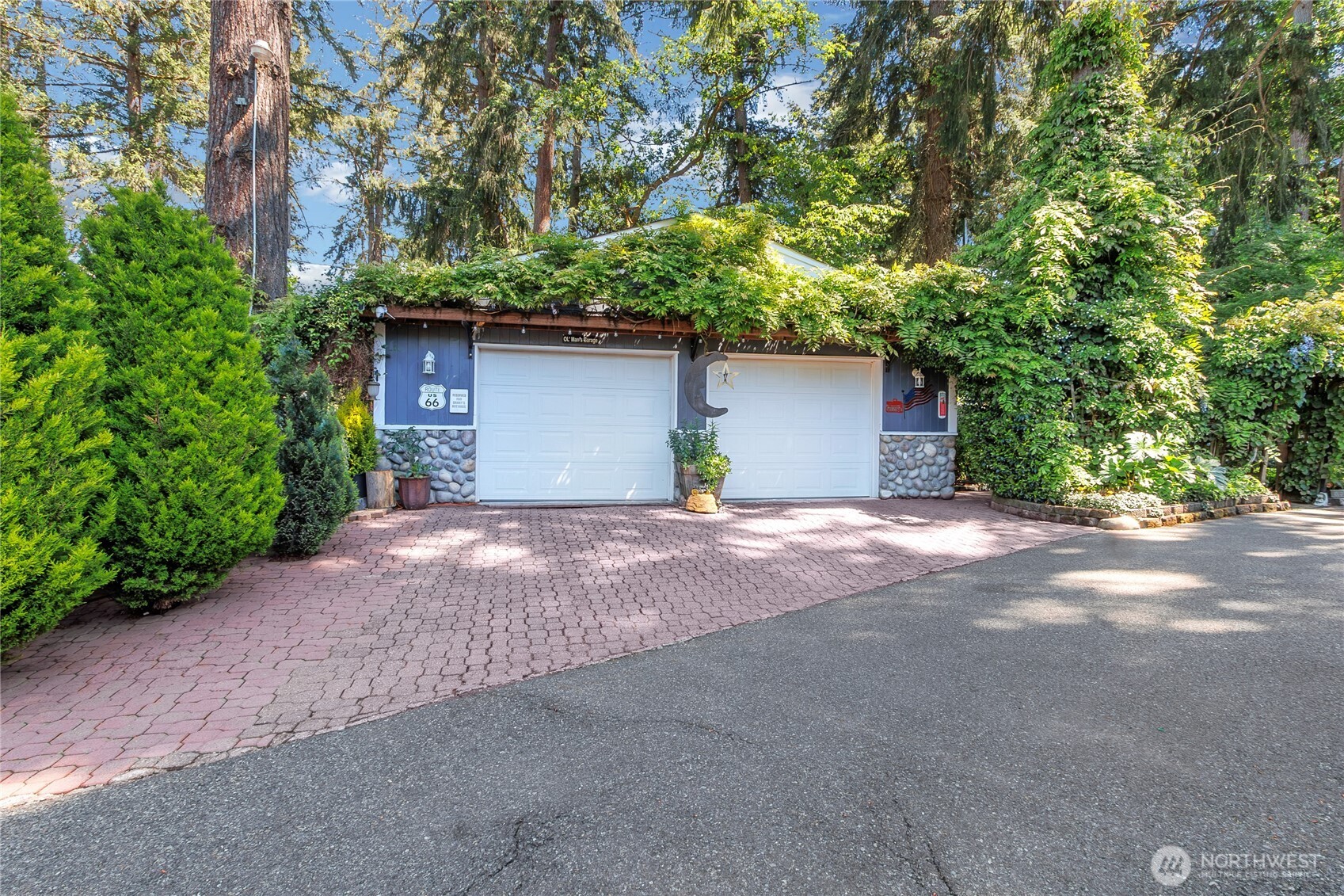 8904 Dolly Madison Court SW