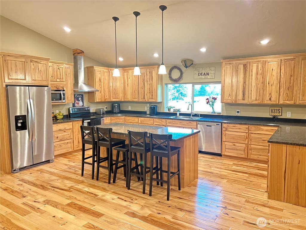 Photo of 615 George Taylor Road, Silverlake, WA 98645 (MLS # 2522279)