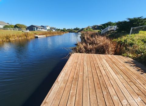 Photo of 332 Cockle Street SW, Ocean Shores, WA 98569 (MLS # 2449057)