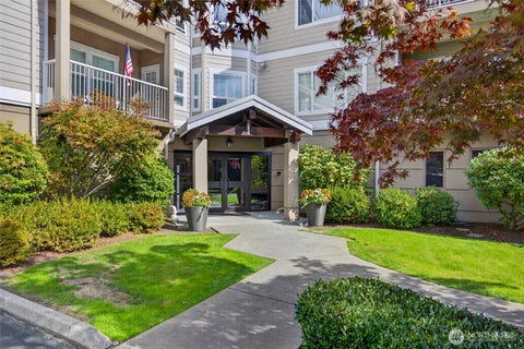 Photo of 1854 NW 195th Street #309, Shoreline, WA 98177 (MLS # 2588754)