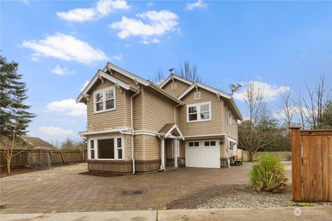 752 S Trenton Street, Seattle, WA 98108 - MLS#: 2321042