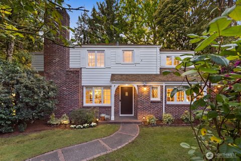Photo of 5125 NE Latimer Place, Seattle, WA 98105 (MLS # 2517419)