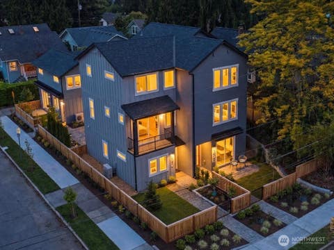 Photo of 1970 25th Avenue E, Seattle, WA 98112 (MLS # 2539482)