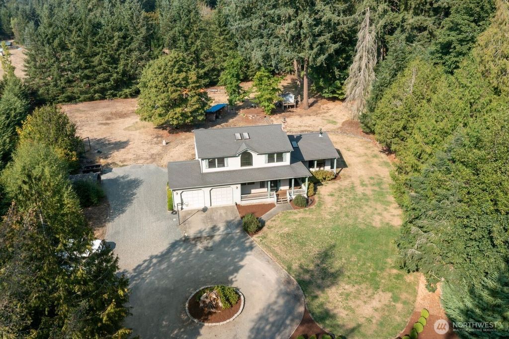 Photo of 21718 SE 245th Street, Maple Valley, WA 98038 (MLS # 2428732)