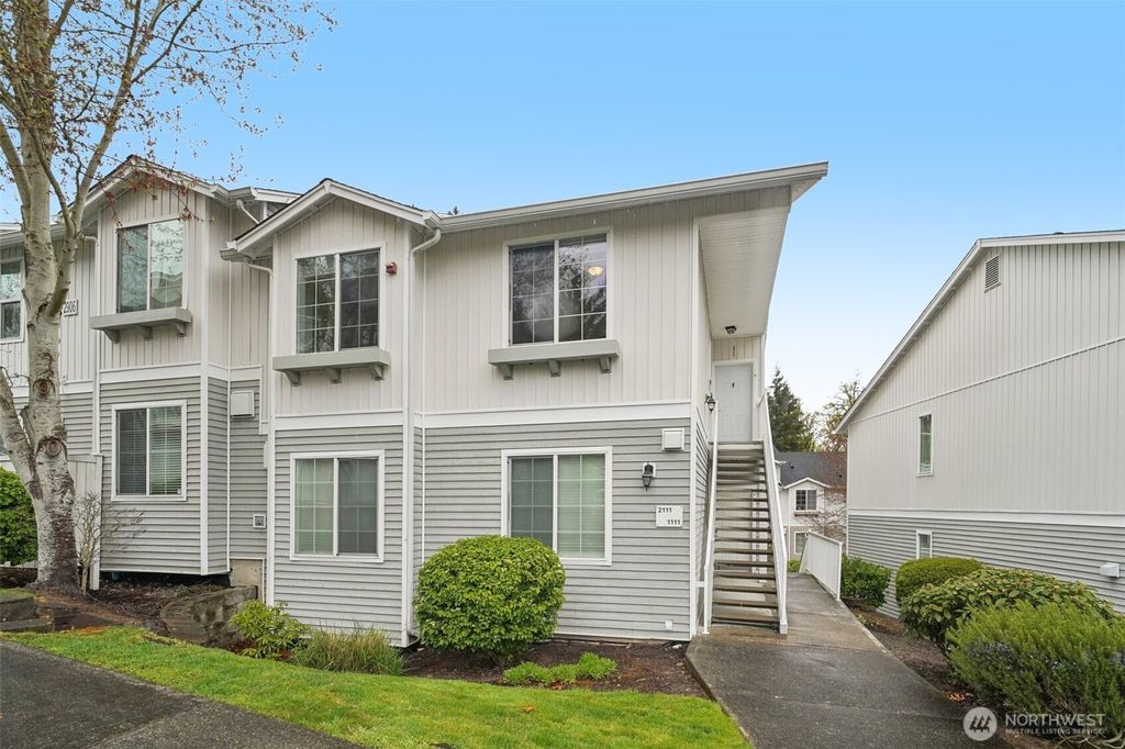 Photo of 2906 SE 8TH Place #2111, Renton, WA 98058 (MLS # 2508453)