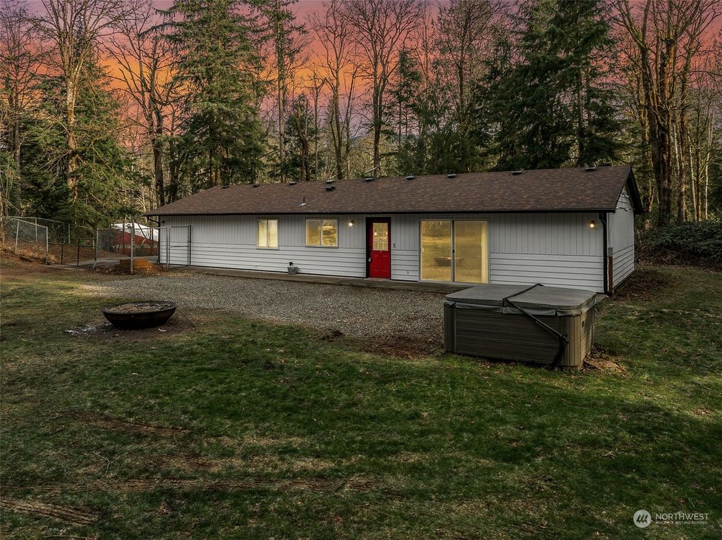 Photo of 31705 SE 291st Street, Ravensdale, WA 98051 (MLS # 2324794)