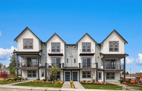 Photo of 9009 NE 203rd Court #D, Bothell, WA 98011 (MLS # 2421195)