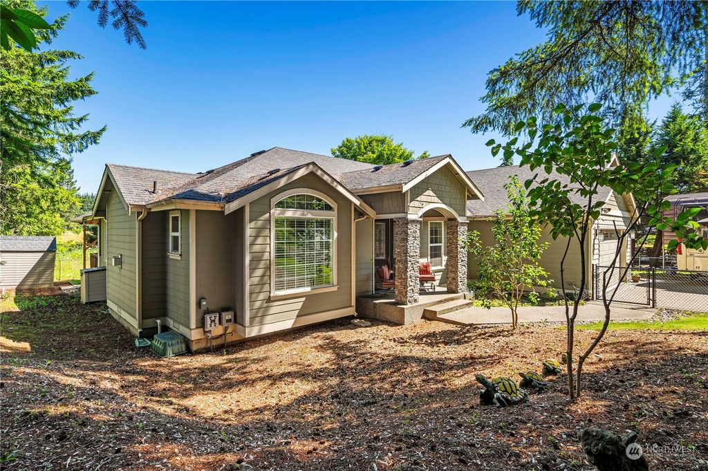 Photo of 12511 84th Street NE, Lake Stevens, WA 98258 (MLS # 2239759)