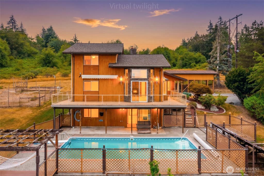 Photo of 7825 92nd Place NE, Marysville, WA 98270 (MLS # 2562214)