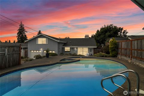 Photo of 1463 N Winnifred Street, Tacoma, WA 98406 (MLS # 2451264)