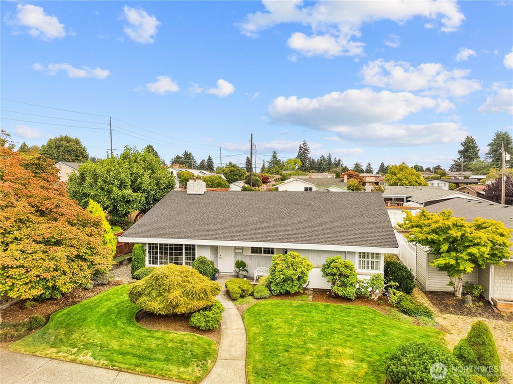 Photo of 1463 N Winnifred Street, Tacoma, WA 98406 (MLS # 2451264)