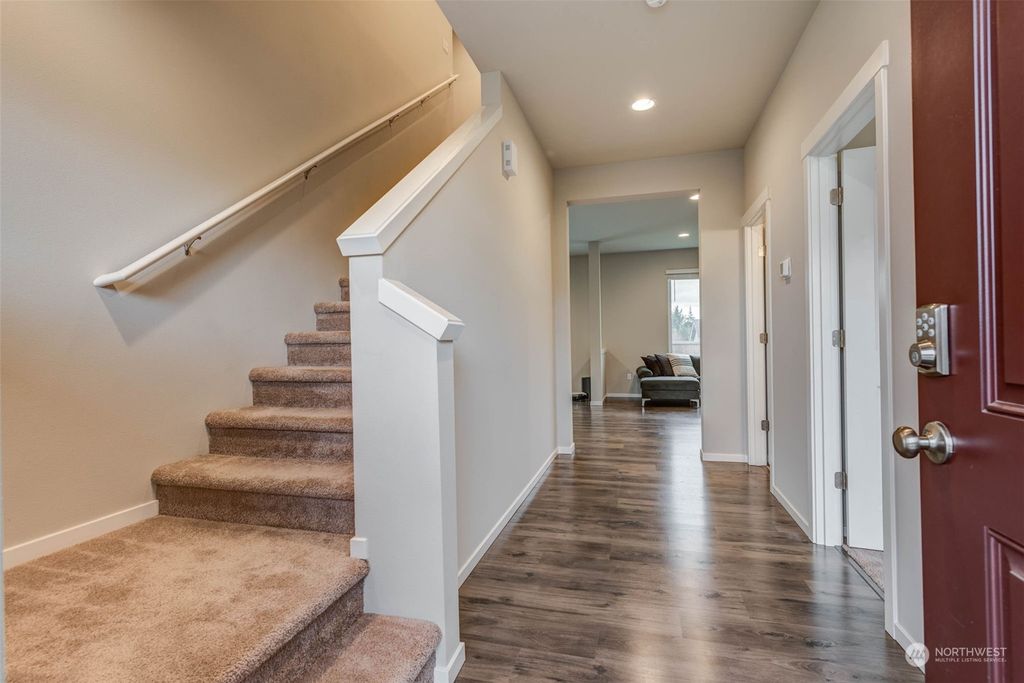 Photo of 6726 281st Place NW, Stanwood, WA 98292 (MLS # 2050082)