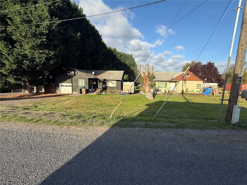 1425 River Road