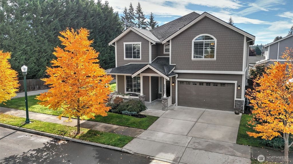 Photo of 17707 SE 265th Court, Covington, WA 98042 (MLS # 2445053)