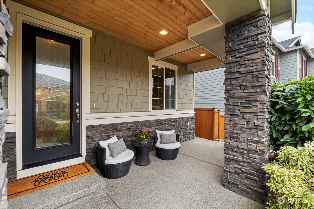 Photo of 8412 121st Place SE, Newcastle, WA 98056 (MLS # 2168814)