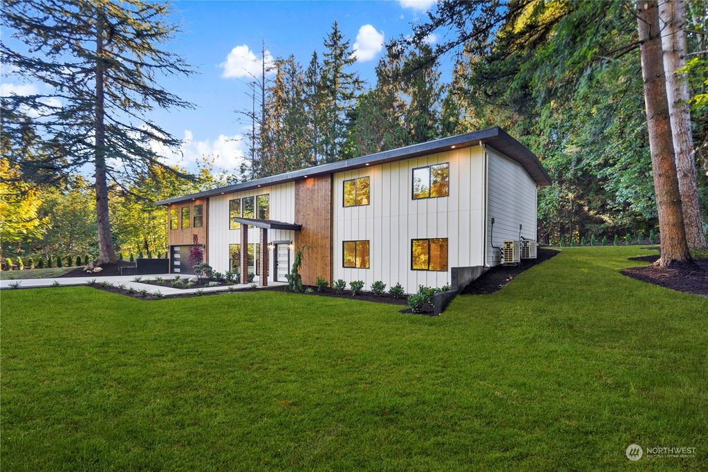 Photo of 23017 172nd Avenue SE, Kent, WA 98042 (MLS # 2169187)
