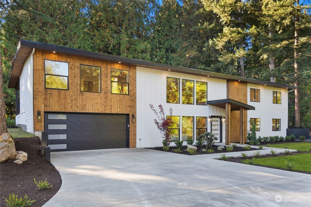 Photo of 23017 172nd Avenue SE, Kent, WA 98042 (MLS # 2169187)