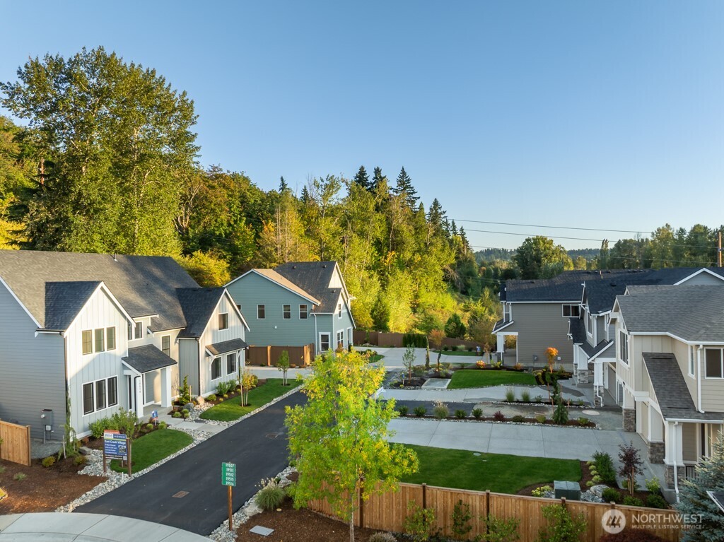 19512 81st Place NE 4