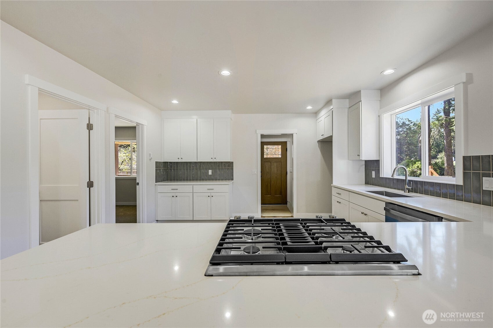 1261 18th Street