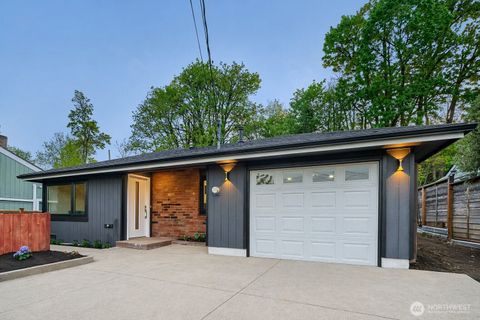 Photo of 9321 Renton Avenue S, Seattle, WA 98118 (MLS # 2512969)