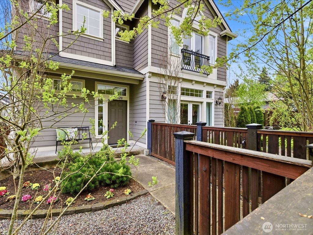 Photo of 26620 NE Valley Street, Duvall, WA 98019 (MLS # 2506592)