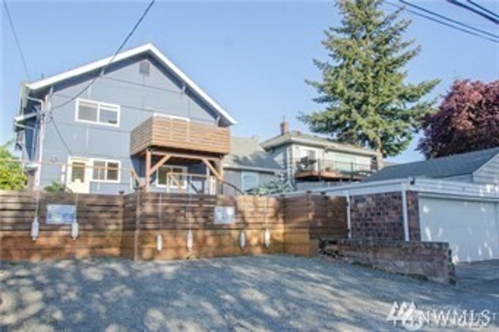 Photo of 4827 42nd Avenue SW #A, Seattle, WA 98116 (MLS # 2501109)