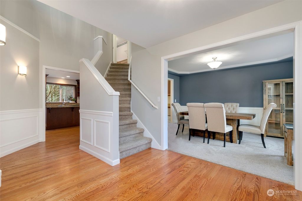 Photo of 5711 25th Avenue W, Everett, WA 98203 (MLS # 2189918)