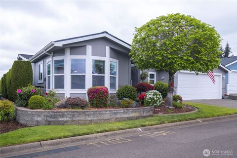 Photo of 27229 217th Place SE, Maple Valley, WA 98038 (MLS # 2527866)