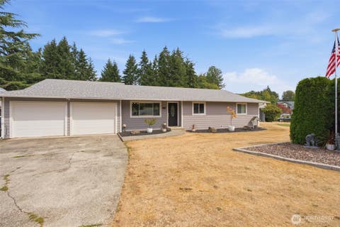 Photo of 3989 Coronet Place SE, Port Orchard, WA 98366 (MLS # 2572384)