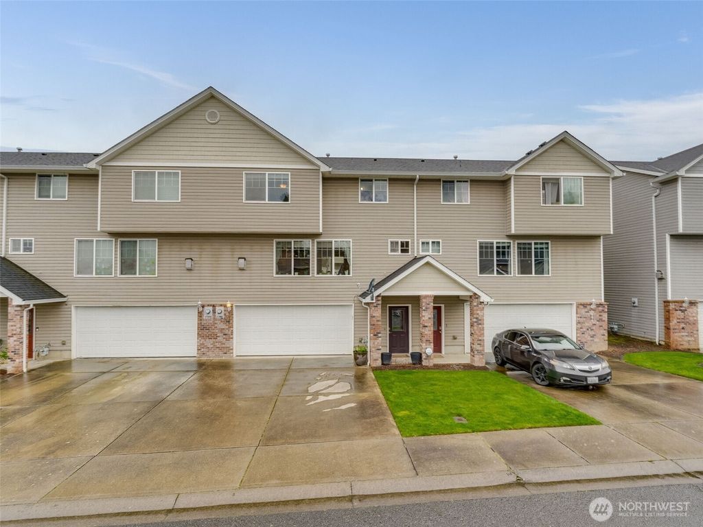 Photo of 8004 NE 37th Avenue, Vancouver, WA 98665 (MLS # 2498106)