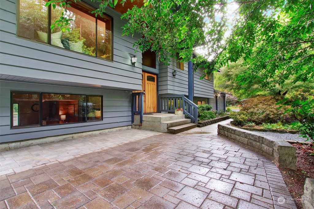 Photo of 9321 226th Street SE, Woodinville, WA 98077 (MLS # 2167047)