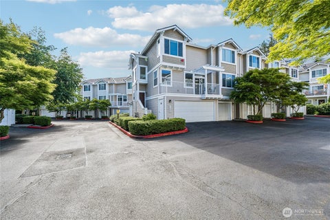 Photo of 11899 NE 163rd Place, Bothell, WA 98011 (MLS # 2536194)