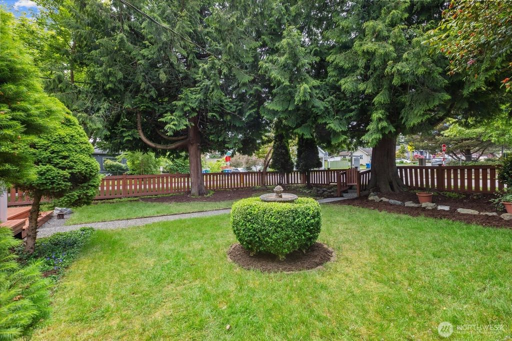 Photo of 8658 10th Avenue SW, Seattle, WA 98106 (MLS # 2374815)