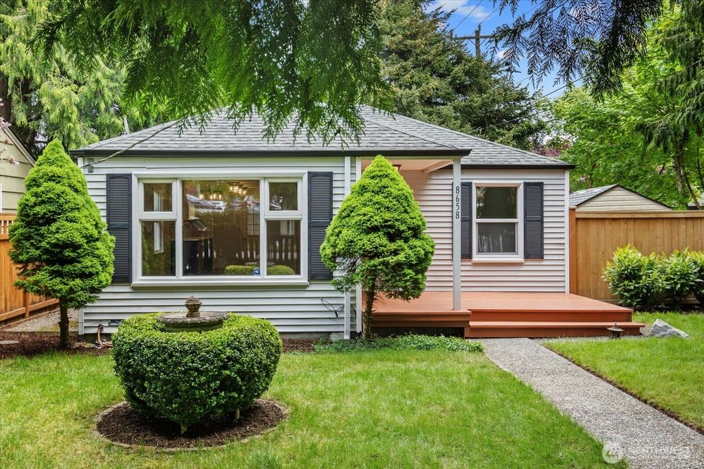 Photo of 8658 10th Avenue SW, Seattle, WA 98106 (MLS # 2374815)