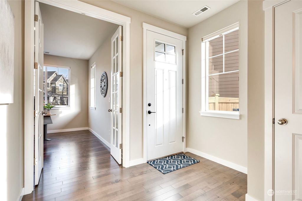 Photo of 34203 SE Nye Street, Snoqualmie, WA 98065 (MLS # 2038678)