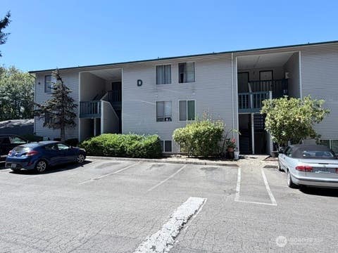 Photo of 17431 Ambaum Boulevard S #D42, Burien, WA 98148 (MLS # 2562993)