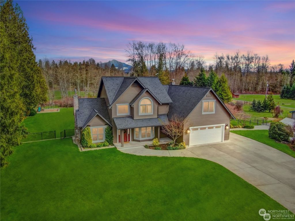 Photo of 6426 133rd Avenue NE, Lake Stevens, WA 98258 (MLS # 2307374)