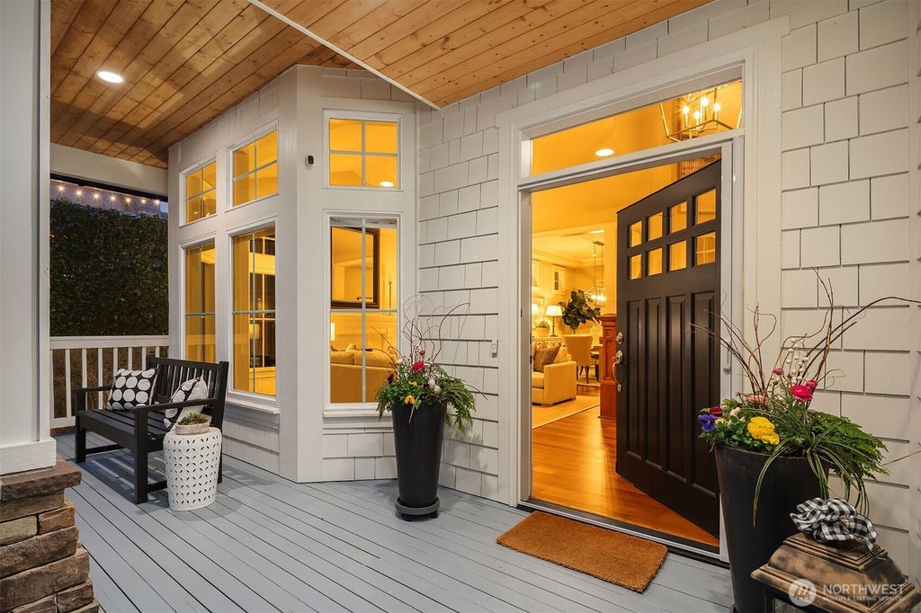 Photo of 9818 NE 19th Street, Bellevue, WA 98004 (MLS # 2343065)