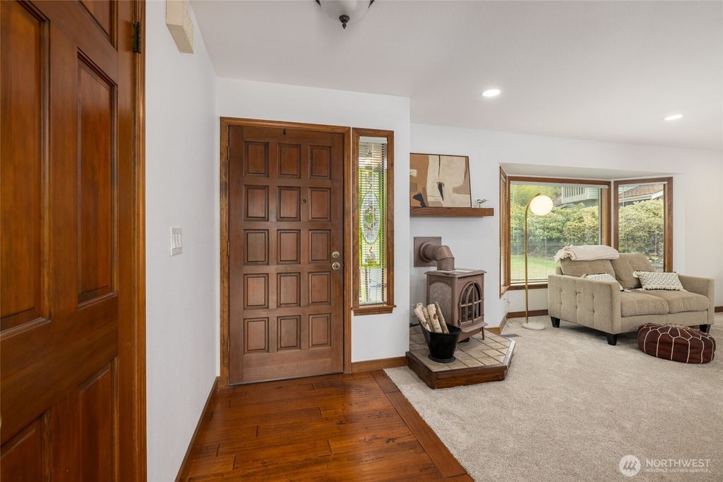 Photo of 3400 Trumpeter Drive, Mount Vernon, WA 98273 (MLS # 2499867)