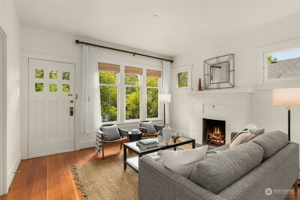 Photo of 3313 35th Avenue S, Seattle, WA 98144 (MLS # 2149235)