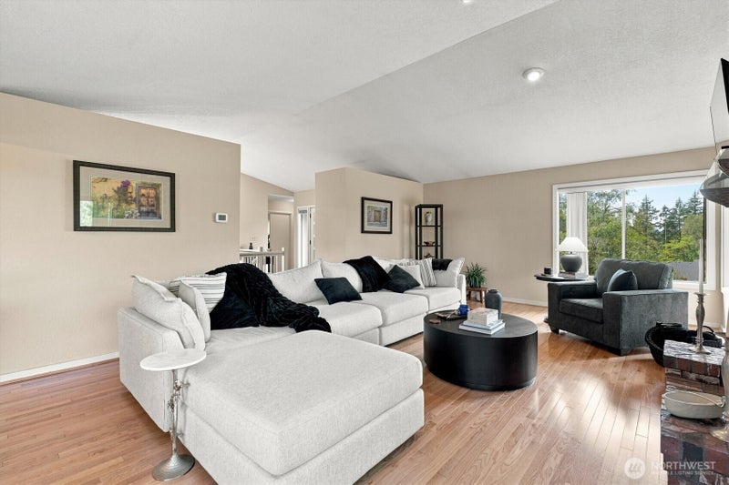 2461 Park Hill Drive
