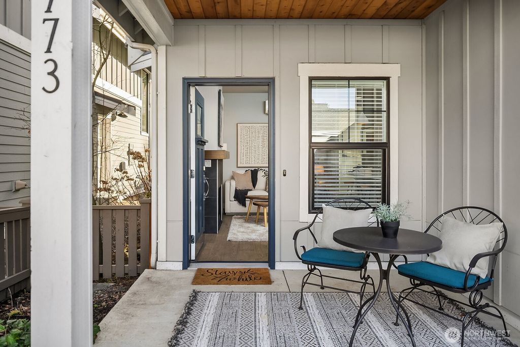 Photo of 22773 SE 14th Court #10, Sammamish, WA 98075 (MLS # 2441659)