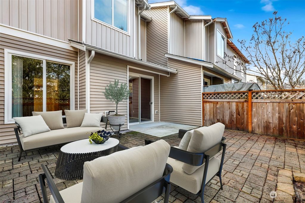 Photo of 3240 SE 12th Street #1035, Renton, WA 98058 (MLS # 2030363)