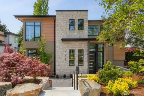 721 2nd Street S Kirkland WA 98033