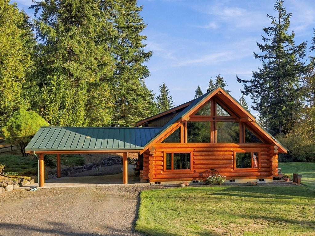 Photo of 19512 Abbey Lane SE, Centralia, WA 98530 (MLS # 2599056)